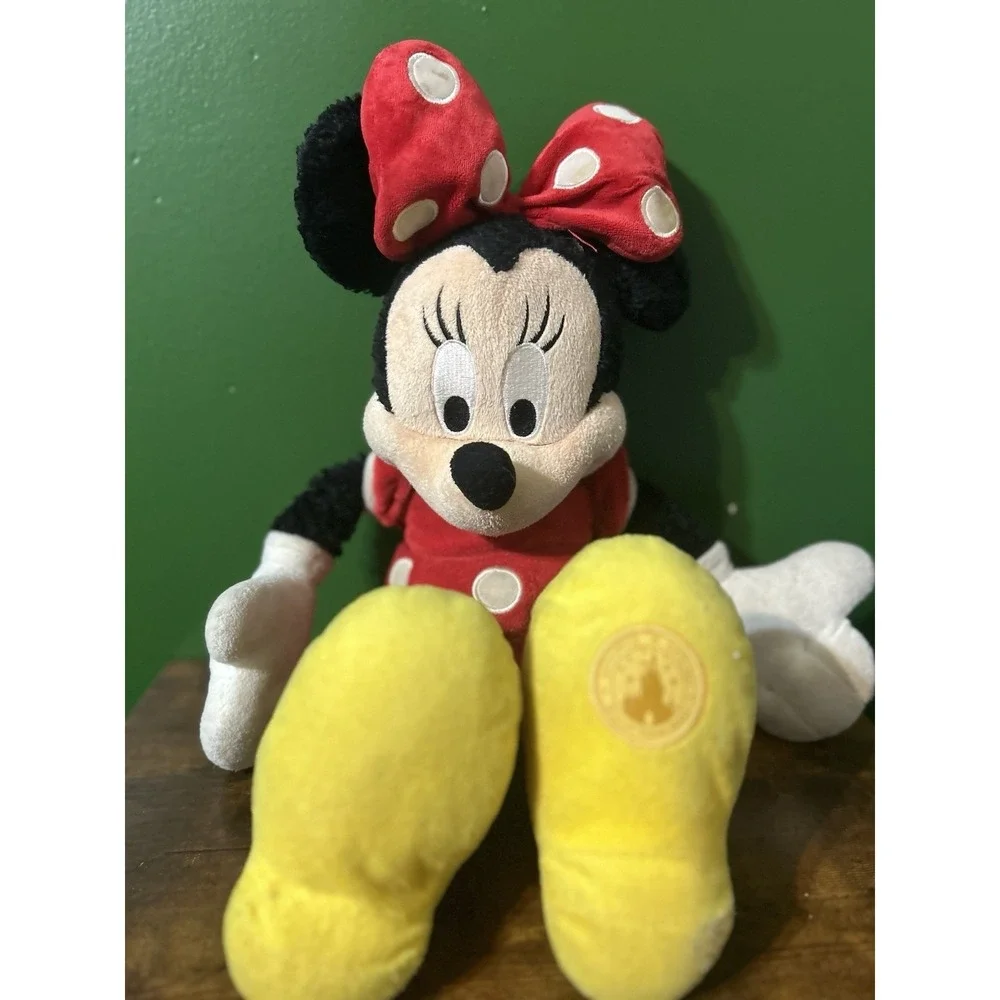 Authentic Disney Parks Minnie Mouse Plush 12